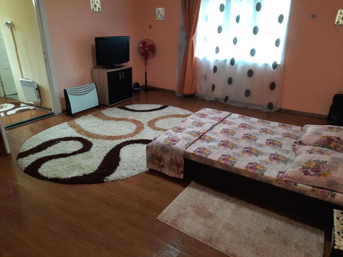 Vila la Izvorul Putinei Haţeg Exterior foto