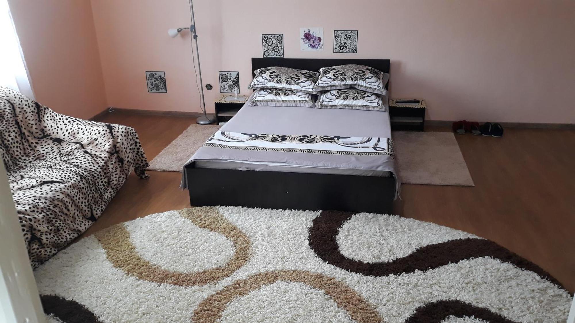 Vila la Izvorul Putinei Haţeg Cameră foto